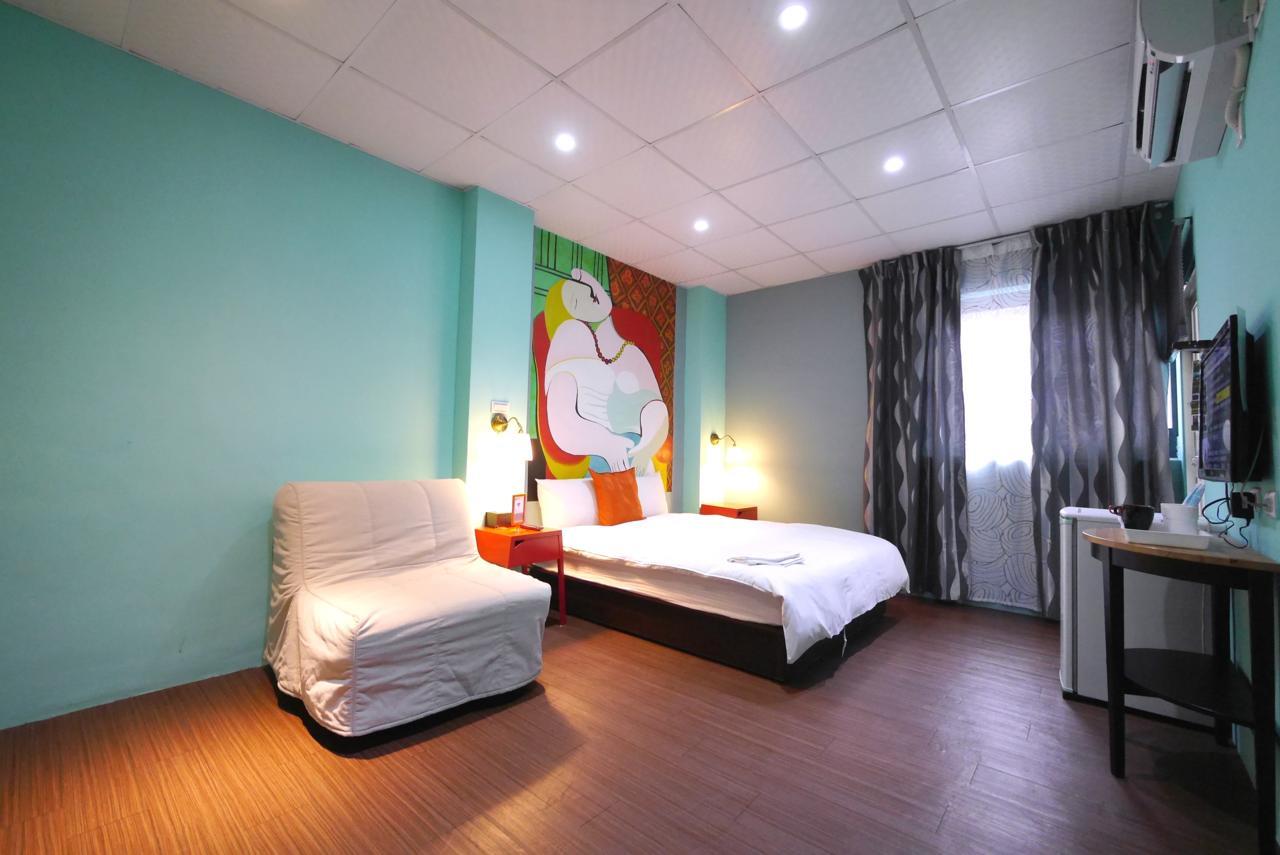 Luca Hotel Taichung Esterno foto