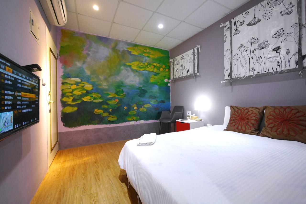 Luca Hotel Taichung Esterno foto